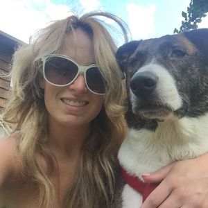 Meet your Posher, Daniella